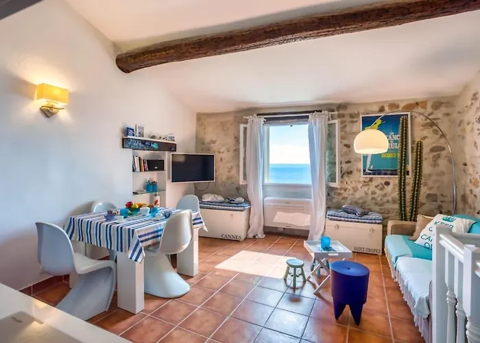 Διαμέρισμα A9 - 1 Bdr Fantastic Sea View Remparts Old - Ac Αντίμπ