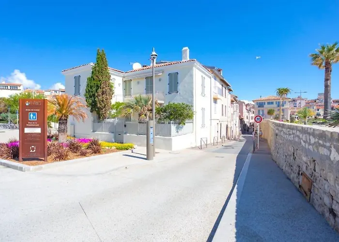 A9 - 1 Bdr Fantastic Sea View Remparts Old - Ac Αντίμπ