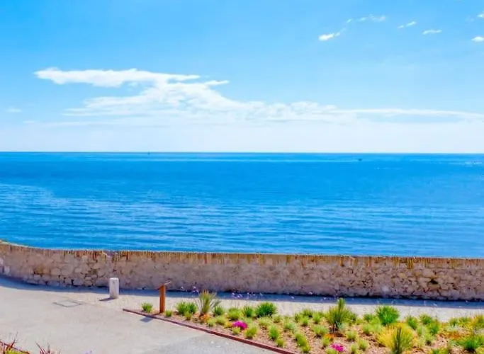 A9 - 1 Bdr Fantastic Sea View Remparts Old - Ac *
