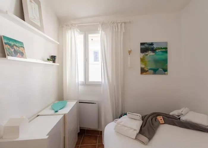 A9 - 1 Bdr Fantastic Sea View Remparts Old - Ac Αντίμπ